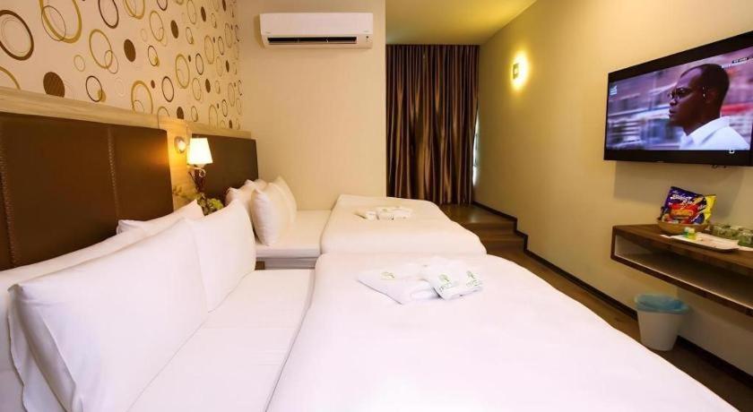 Tropicana Boutique Hotel Muar Buitenkant foto