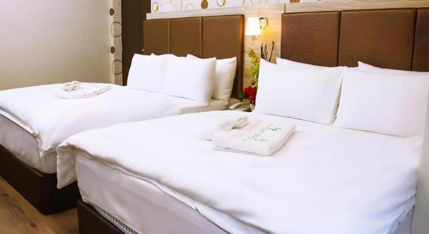 Tropicana Boutique Hotel Muar Buitenkant foto