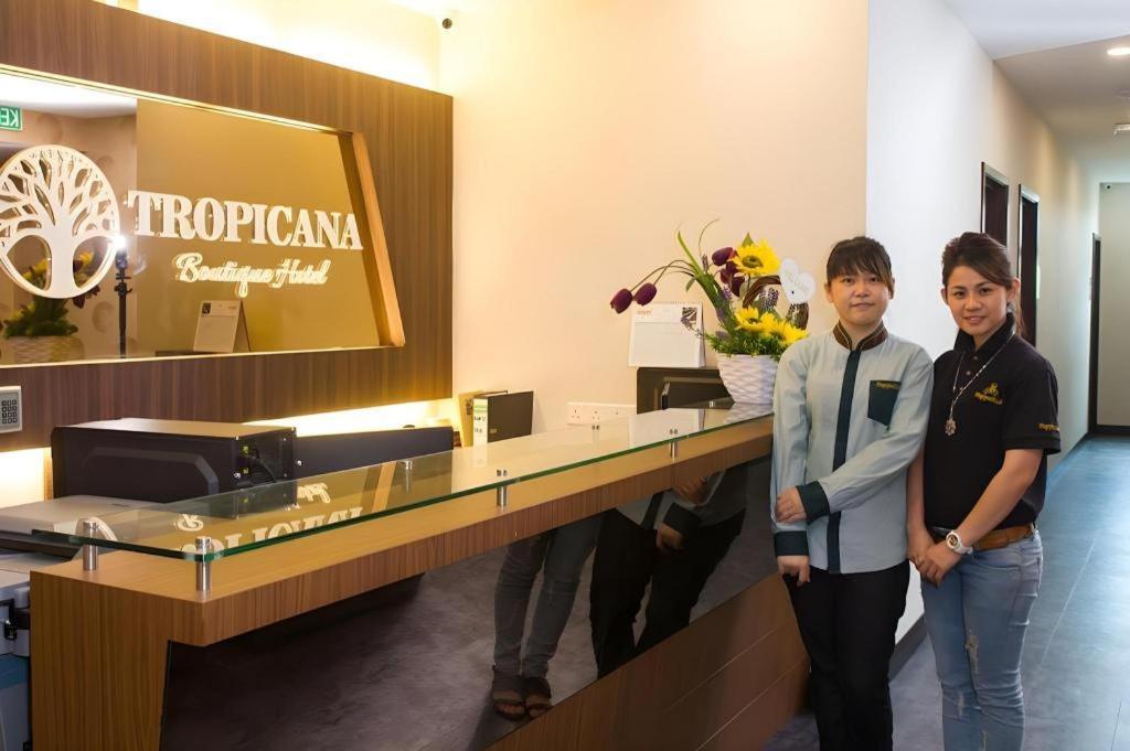 Tropicana Boutique Hotel Muar Buitenkant foto