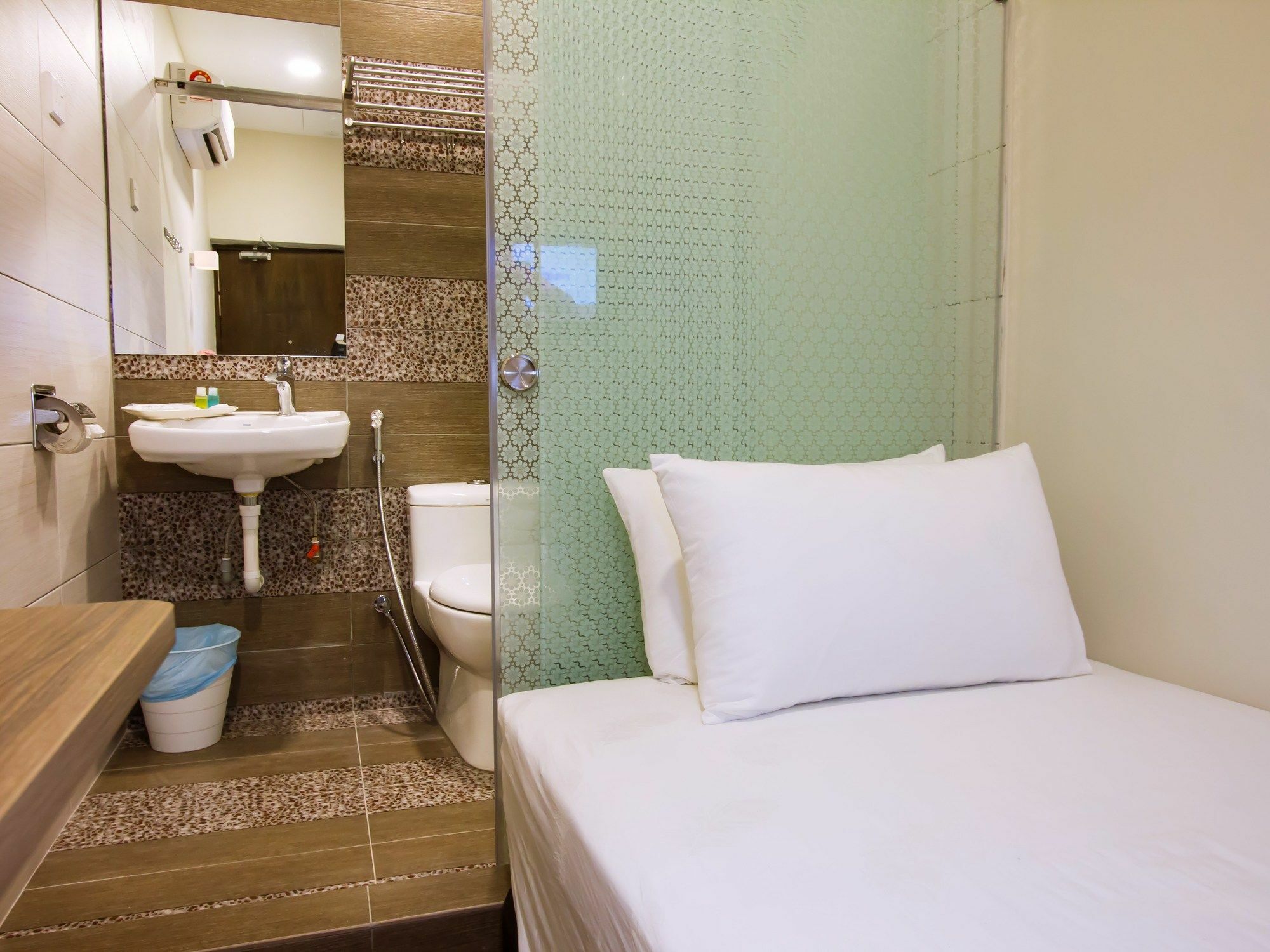 Tropicana Boutique Hotel Muar Buitenkant foto
